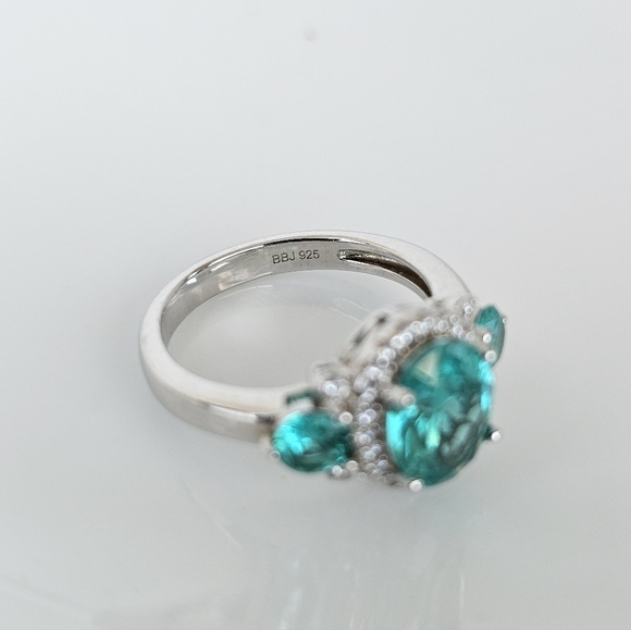 Beautiful Lab Created Paraiba Tourmaline Ring Sterling Silver Size 6! - Picture 8 of 10